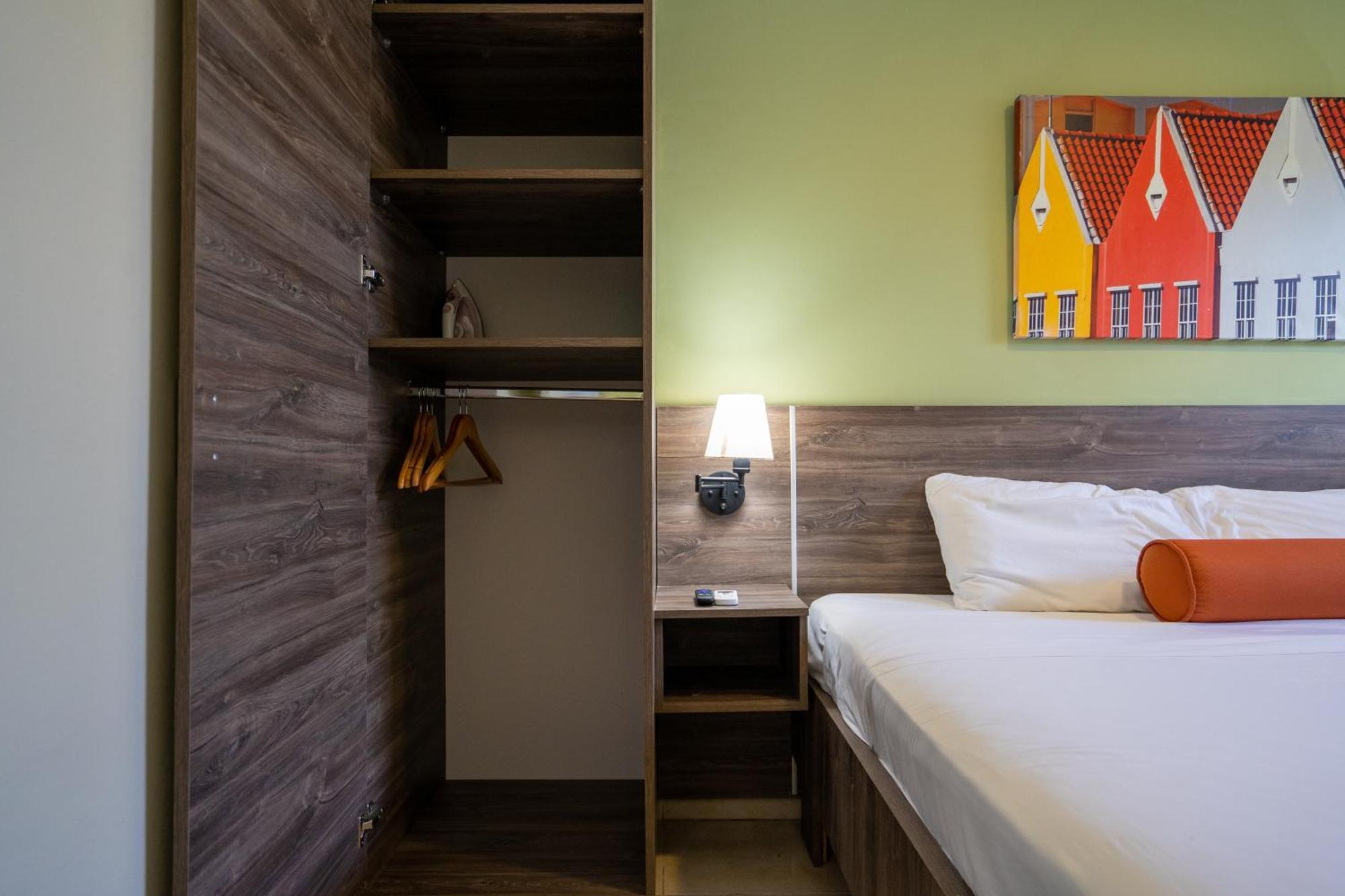 Delynne Boutique Hotel يلمستاد المظهر الخارجي الصورة