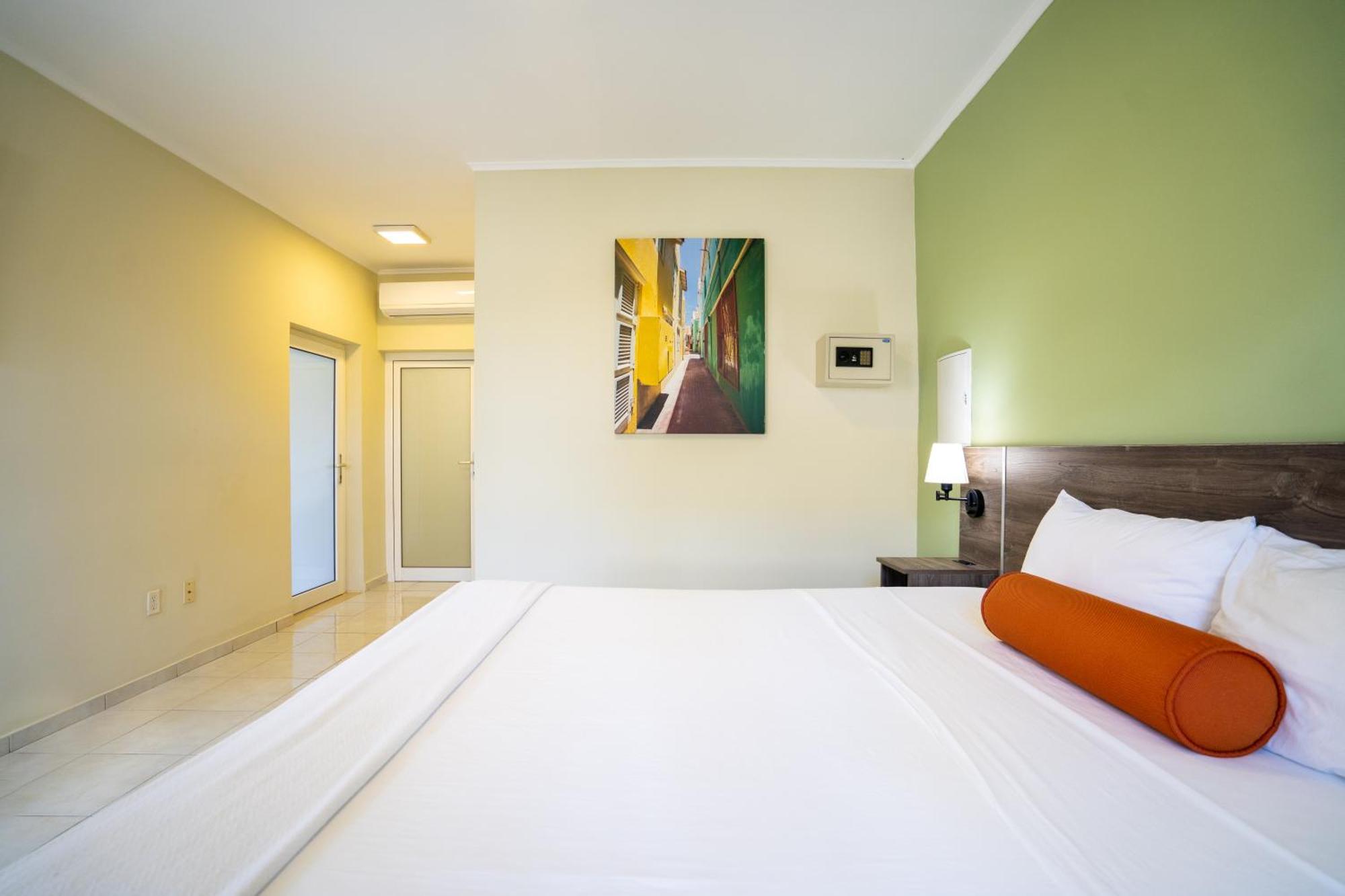 Delynne Boutique Hotel يلمستاد المظهر الخارجي الصورة