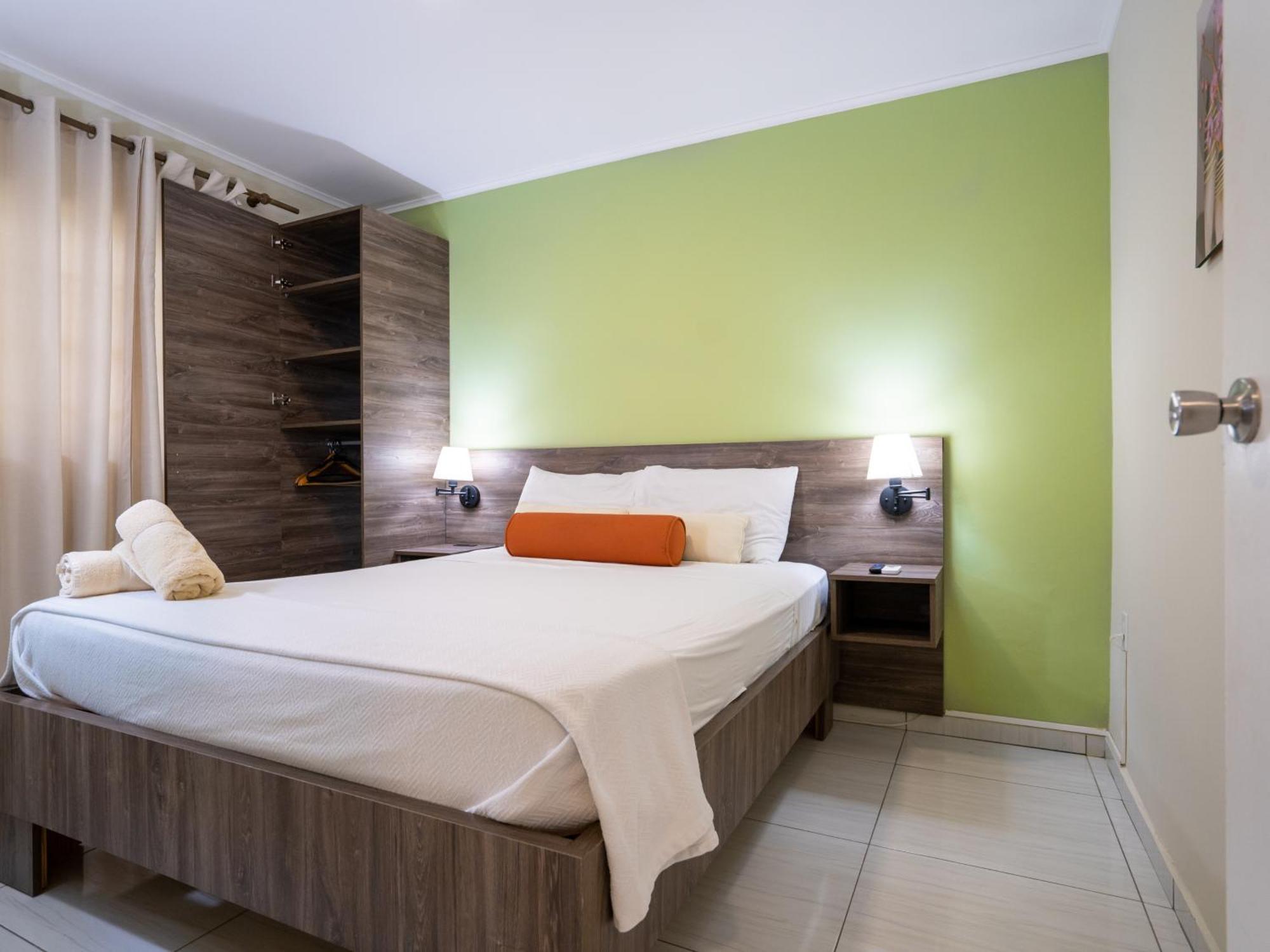 Delynne Boutique Hotel يلمستاد المظهر الخارجي الصورة